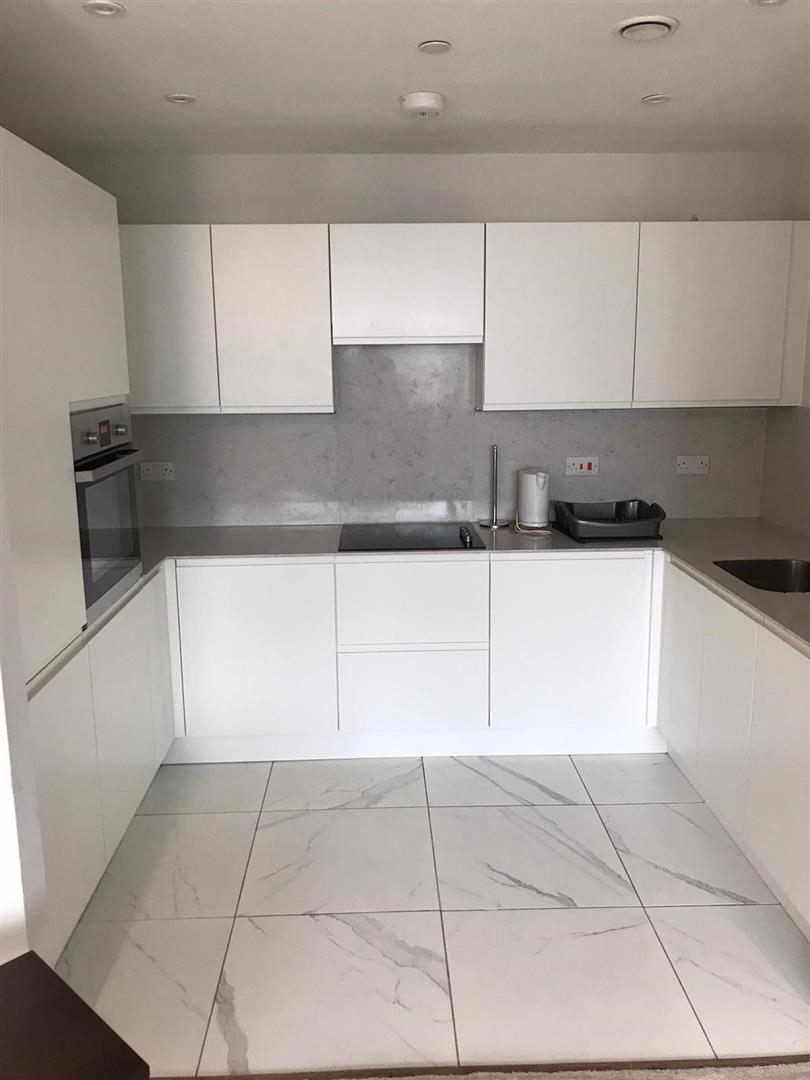 2 Bedroom Apartment To Rent image 4